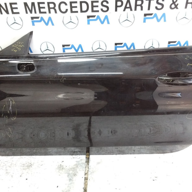 MERCEDES BENZ  C-CLS W205  PASSENGER FRONT DOOR NSF BLACK 2014-21  FMD601
