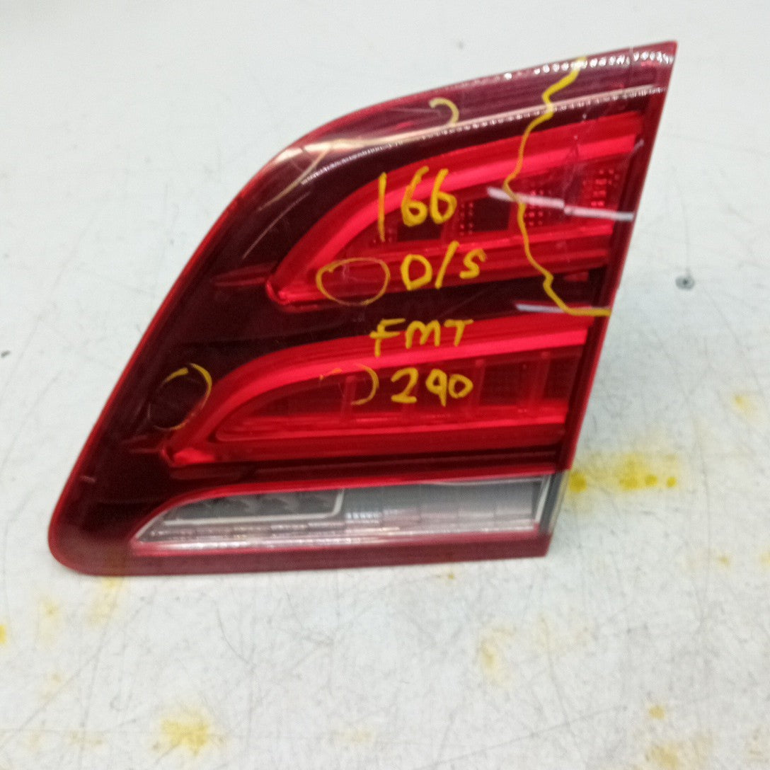 MERCEDES GLS W166 DRIVER RIGHT REAR TAIL LIGHT A1669066201 2017 FMT290