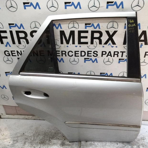 MERCEDES M-CLASS W164  DRIVER REAR DOOR OSR SILVER 2005-11 FMD571