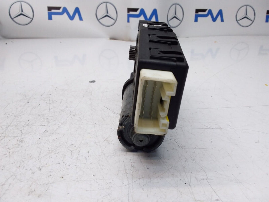 Mercedes C-CLASS W205 Sunroof Motor Regulator  A2059009104 FM00445