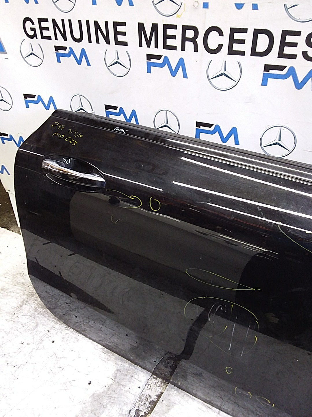 MERCEDES E-CLASS C238  COUPE DRIVER FRONT DOOR OSF BLACK 2016 ONWARDS FMD623