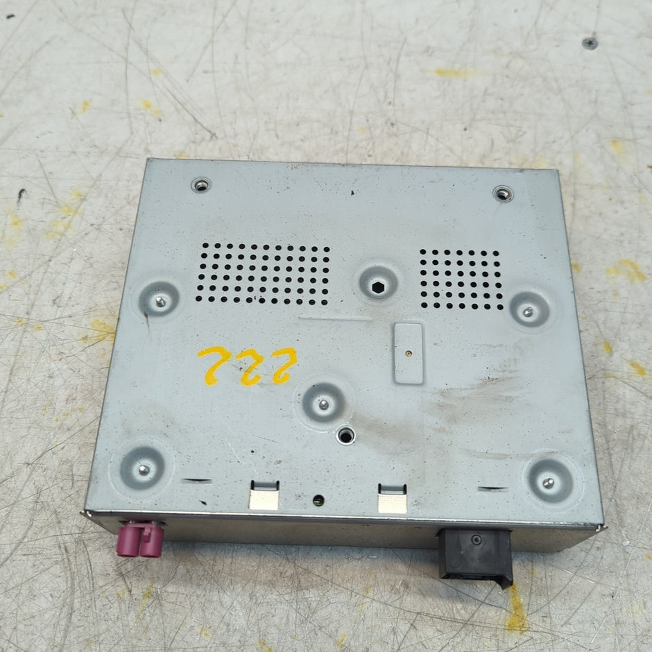 MERCEDES BENZ S-CLASS W222  2014-2021  RADIO TUNER BOX  A2229003210 FM001408