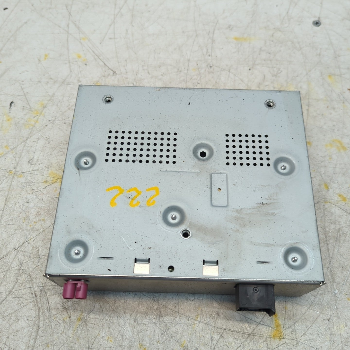 MERCEDES BENZ S-CLASS W222  2014-2021  RADIO TUNER BOX  A2229003210 FM001408