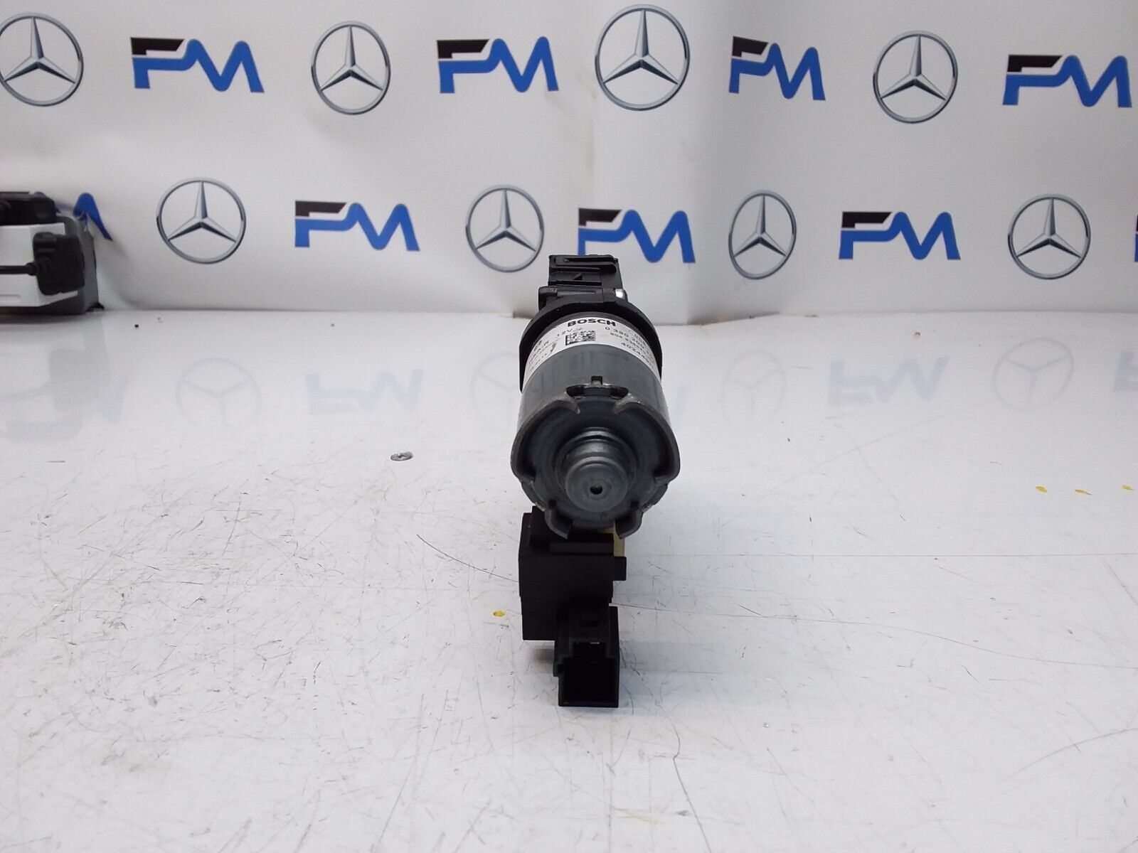 Mercedes E-CLASS W213 2015 Sunroof Motor Regulator 0390200101 FM00444