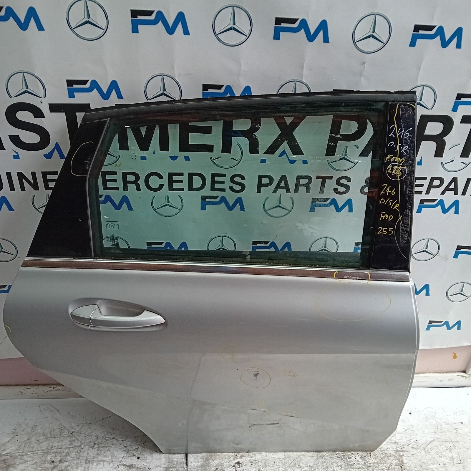 MERCEDES B-CLASS W246 DRIVER REAE DOOR OSR SILVER 2012-19 COMPLETE FMD255