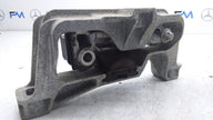 MERCEDES BENZ B-CLS W246 ENGINE MOUNT RIGHT SIDE A2462402517 FMR447