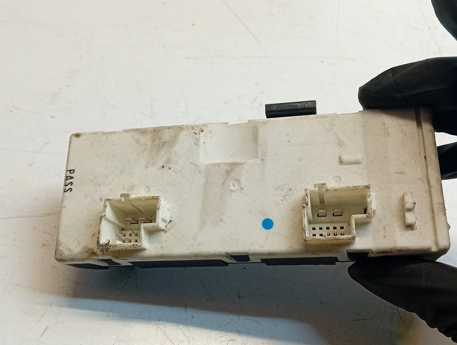  MERCEDES BENZ S-CLASS W222 13-17 TAILGATE CONTROL MODULE A2229006008 FMECU078