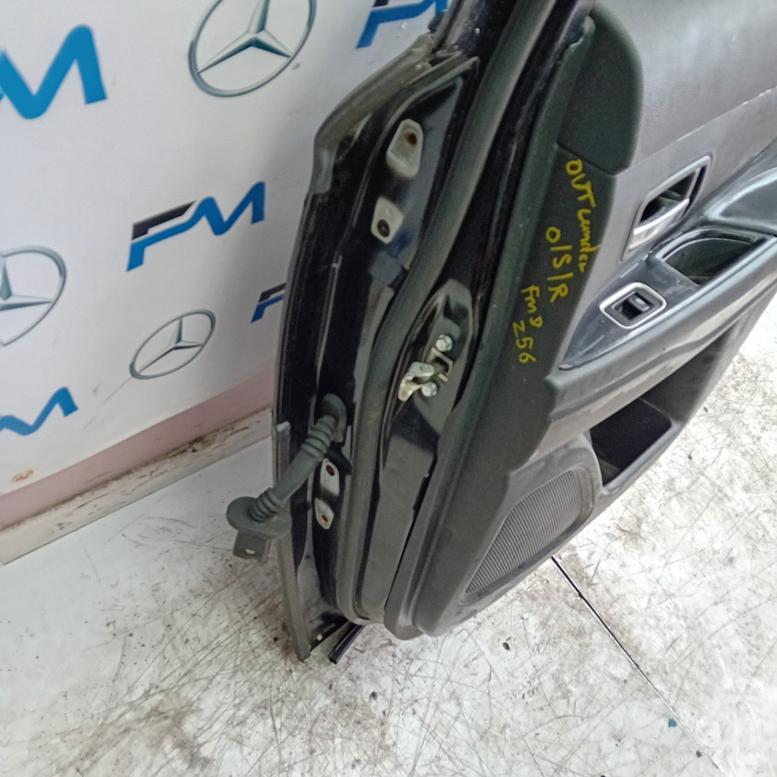 MITSUBISHI OUTLANDER MK3 DRIVER SIDE REAR DOOR OSR 2013 BLACK FMD256