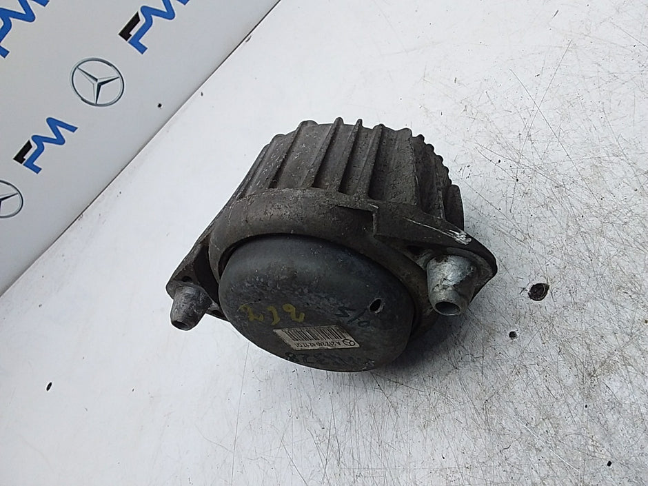 MERCEDES BENZ  E-CLASS W212  ENGINE MOUNT RIGHT OS A2122404217 FMR328