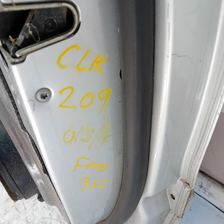 MERCEDES BENZ CLK C209 CP DRIVER FRONT DOOR OSF 2002-09 SILVER COMPLETE FMD362