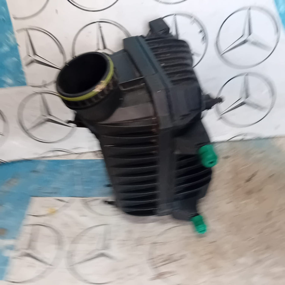 MERCEDES V177 W177 A35 2020  2.0 PETROL AIR FILTER BOX OEM A2600902900