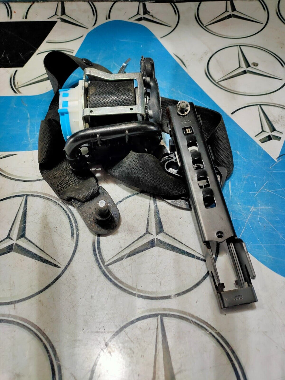 MERCEDES A CLASS SEAT BELT FRONT LEFT SIDE A1768600185 W176 2012 - 2018