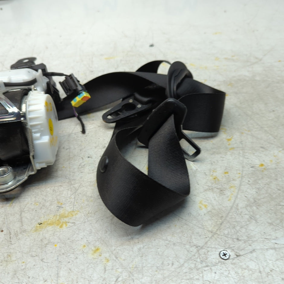 MERCEDES E-CLASS W213 FRONT PASSENGER SIDE SEAT BELT BLACK A2138605500 FM001373