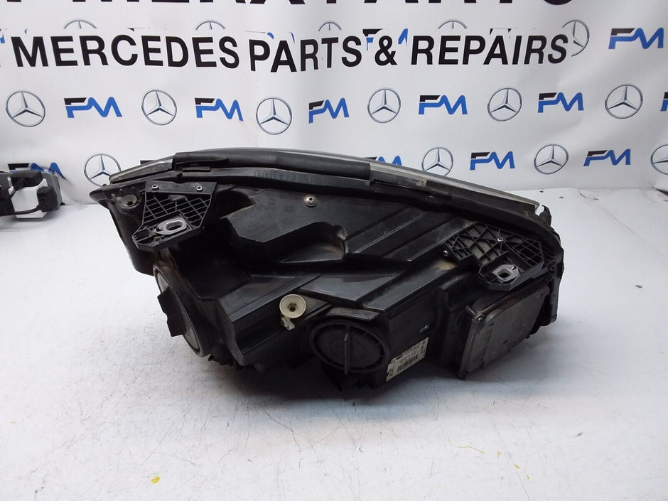 2012 MERCEDES A-CLASS W176 HEADLIGHT PASSENGER NS A1768204461 FMH112 