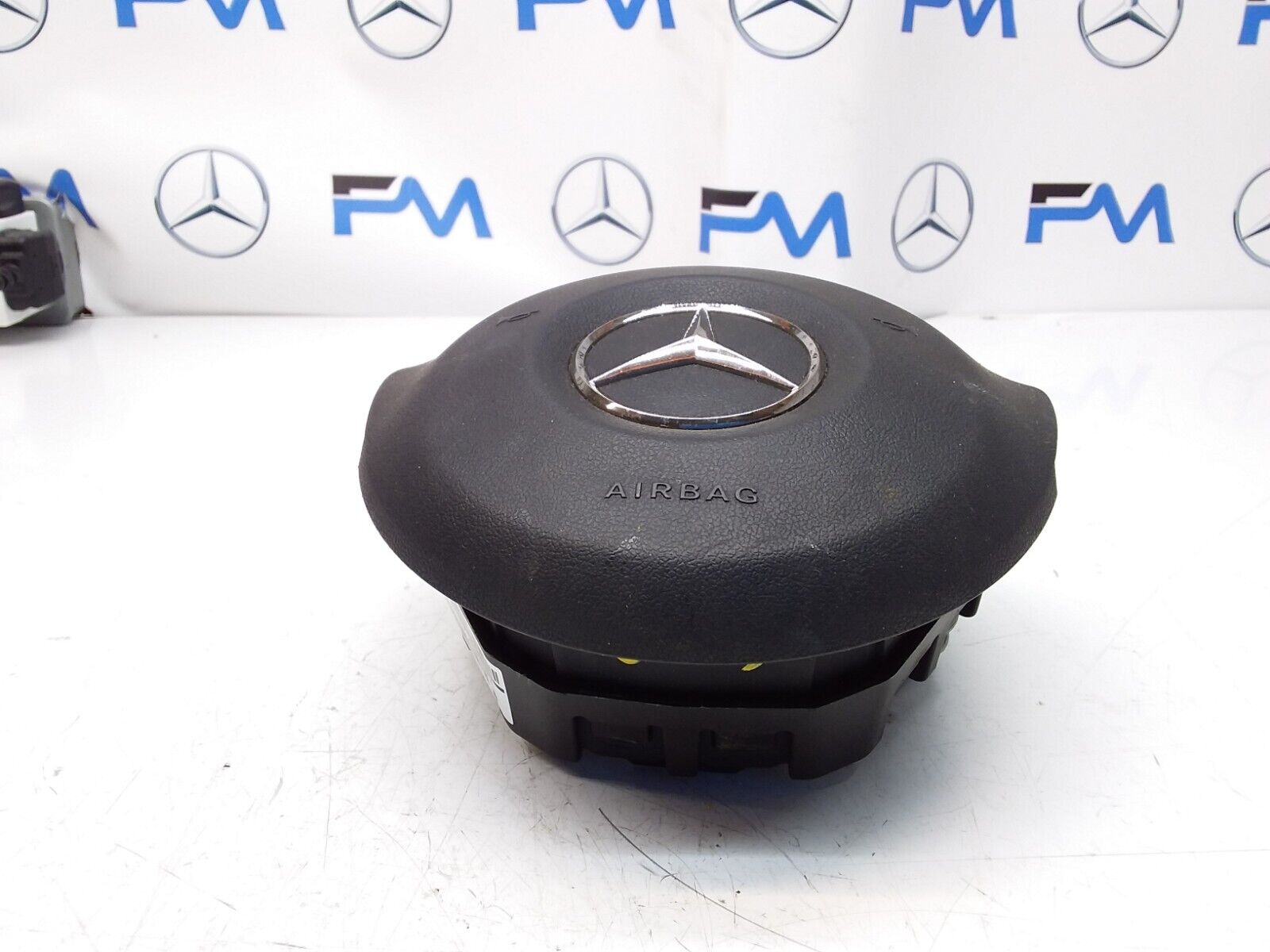 MERCEDES C-CLASS W205 STEERING WHEEL AIRBAG 308998798162-AE FM00481