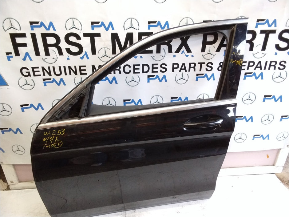 MERCEDES BENZ GLC W253 PASSENGER SIDE FRONT DOOR N/S/F COMPLETE BLACK FMD65