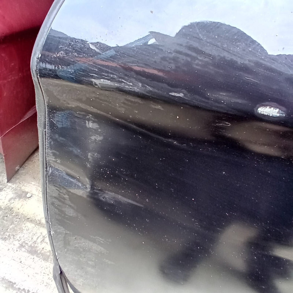MITSUBISHI OUTLANDER PASSENGER SIDE REAR DOOR ( NEAR SIDE REAR )
