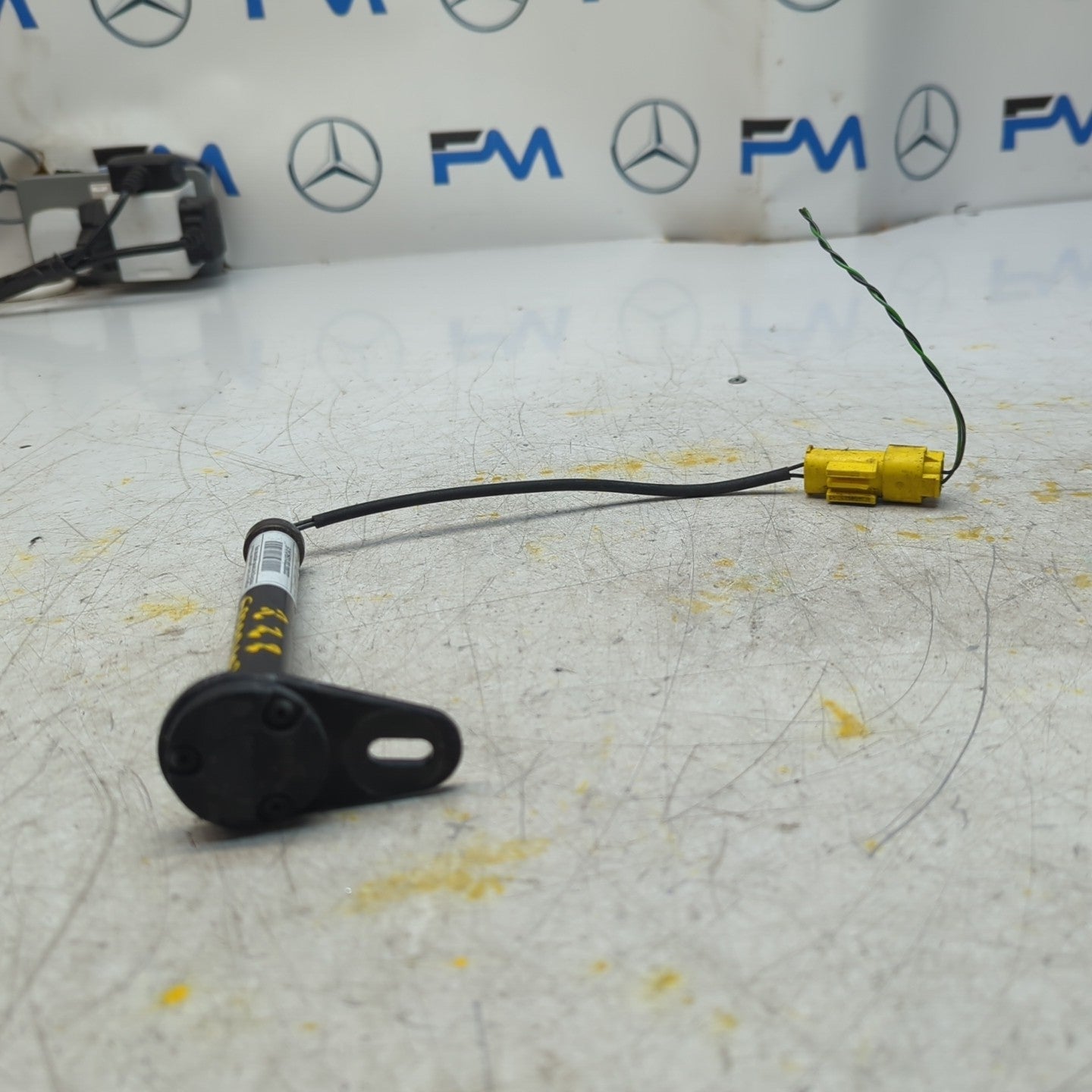 MERCEDES S CLASS W222 BONNET PEDESTRIAN ACTUATOR A2228870010 2014 FM001427