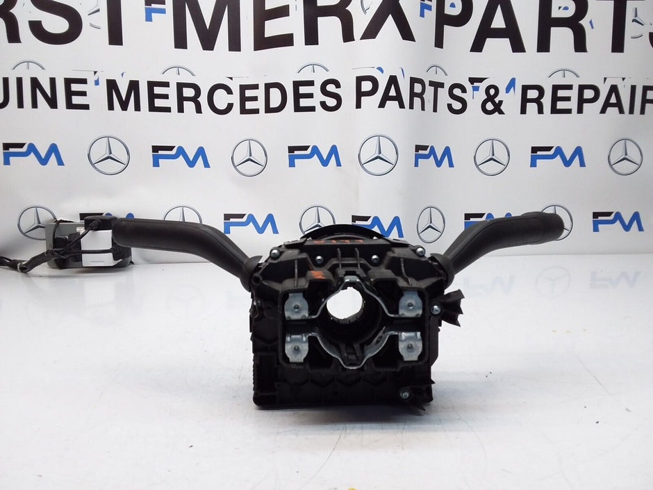 Mercedes  A-CLASS W177 INDICATOR/WIPER GEAR SELECT + SQUIB 10139371 2018 FM00534
