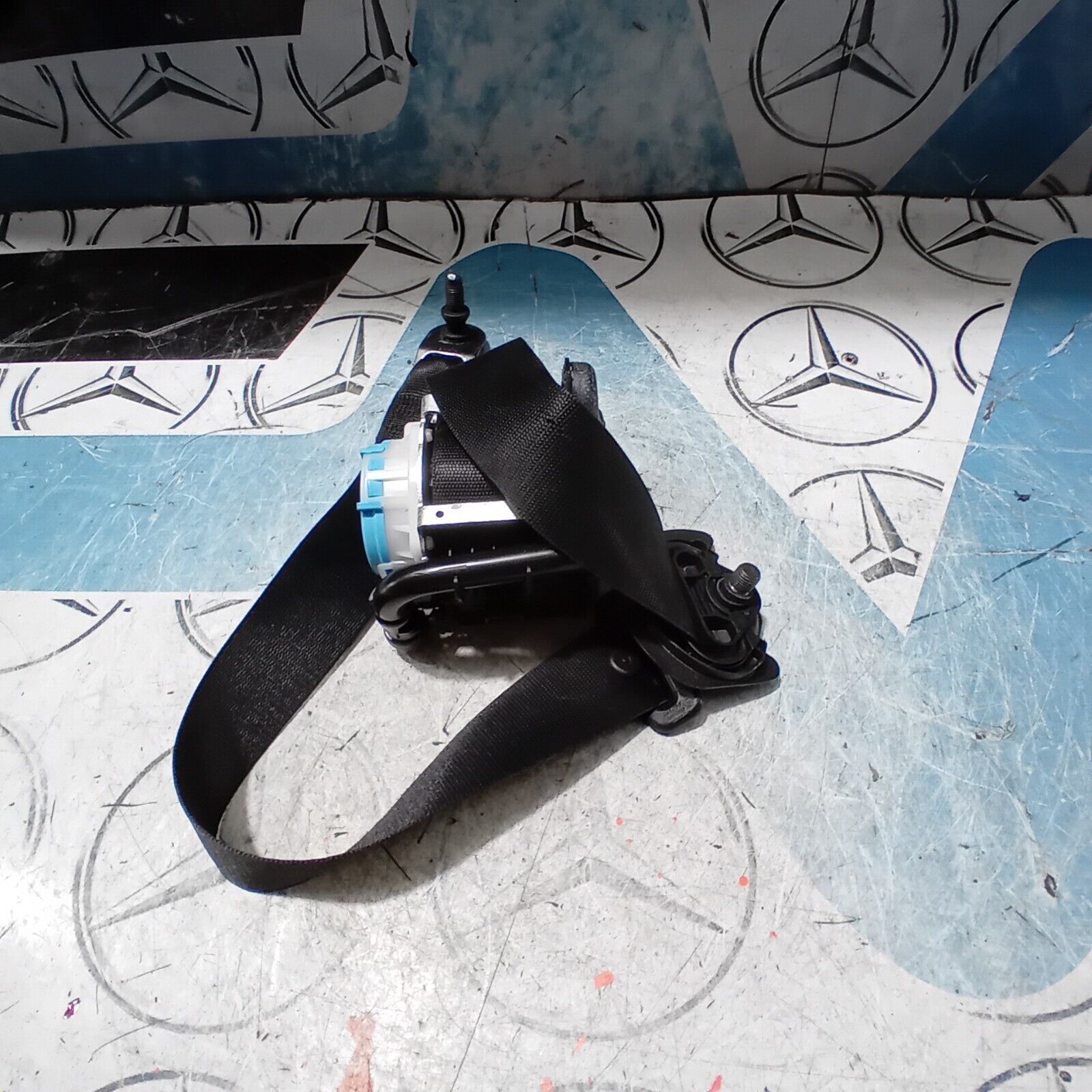 MERCEDES A CLASS SEAT BELT FRONT LEFT SIDE A1768600185 W176 2012 - 2018
