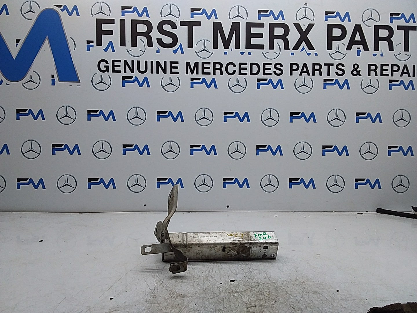 MERCEDES E-CLS W213 FRONT SUBFRAME LOWER EXTENSION A2136200400 FMR246