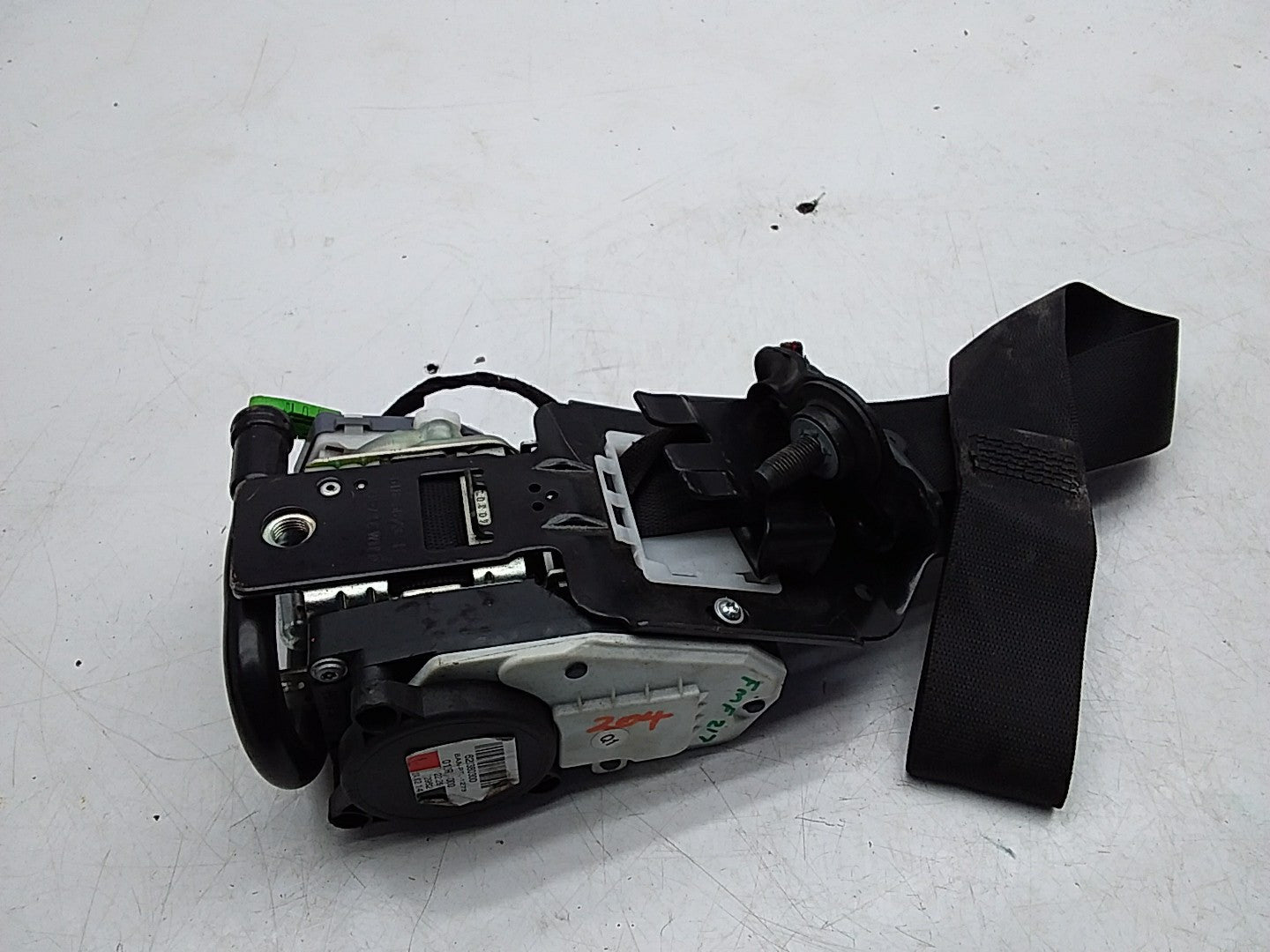 MERCEDES C-CLASS W204 SEAT BELT FRONT LEFT PASSENGER SIDE A2048601985 FMS217 NSF