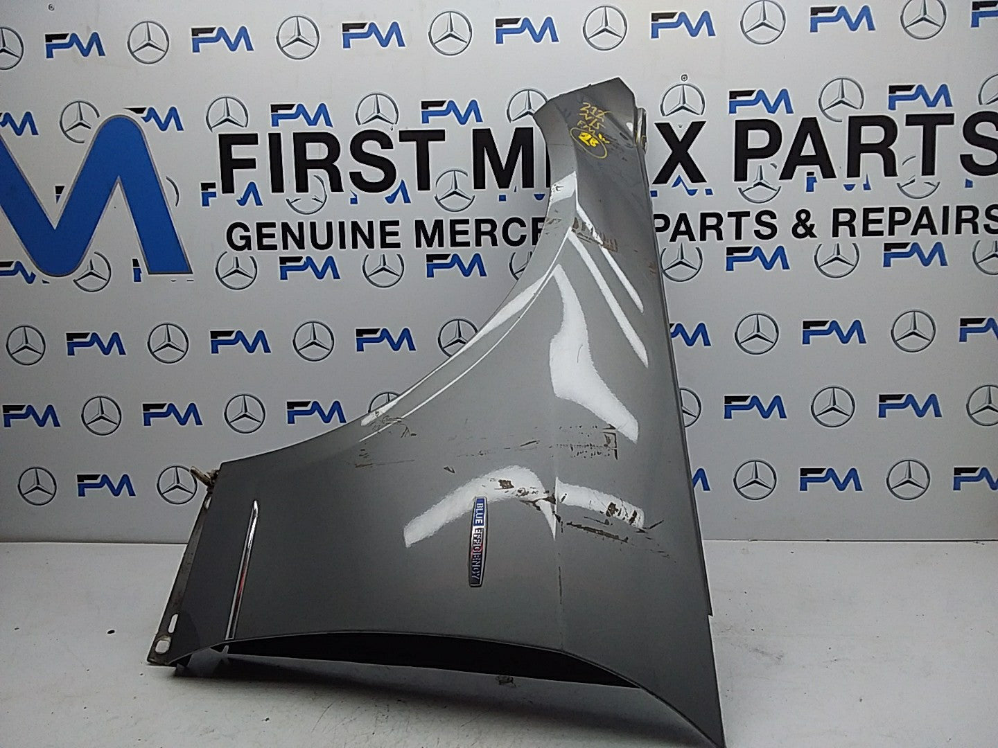 MERCEDES  E-CLASS W212 NS LEFT PASSENGER SIDE WINGS FMW28 A2128810101 (DAMAGED)