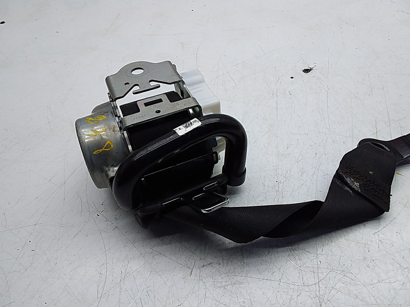 MERCEDES E-CLASS W238 SEAT BELT REAR LEFT PASSENGER SIDE A2388603700 FMS274 NSR