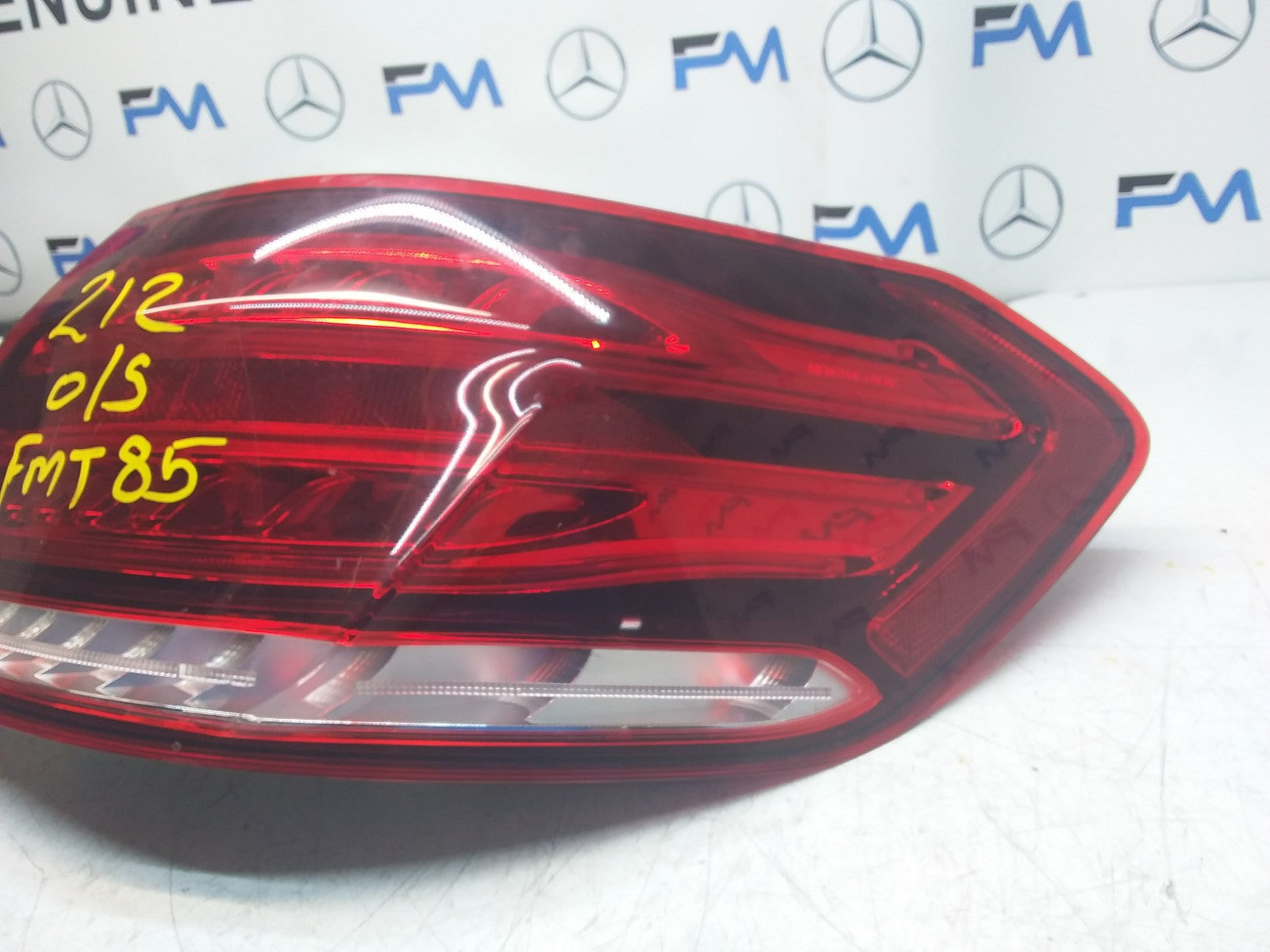 MERCEDES E-CLASS W212 REAR DRIVER O/S TAIL LIGHT A2129060803 2018 FMT85