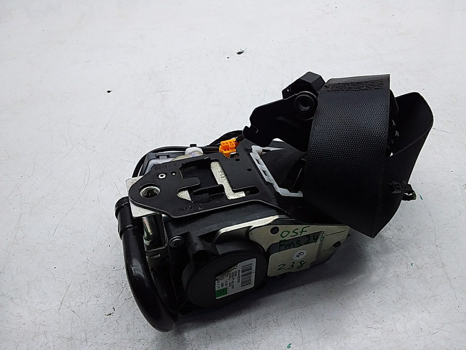 MERCEDES E-CLASS W238 SEAT BELT FRONT RIGHT DRIVER SIDE A2388602900 FMS246 OSF