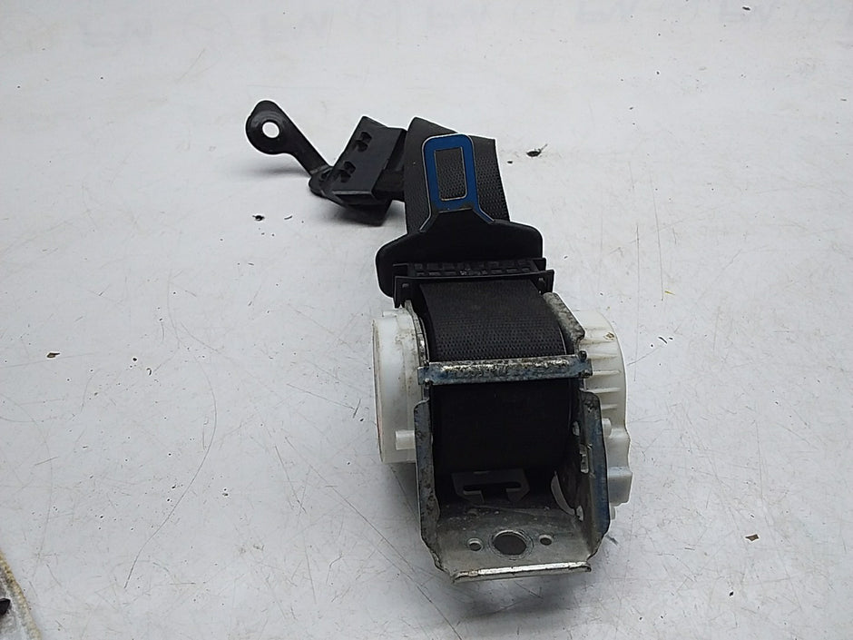 MERCEDES C-CLASS W204 SEAT BELT REAR  LEFT PASSENGER SIDE A2048603386 FMS211 NSR
