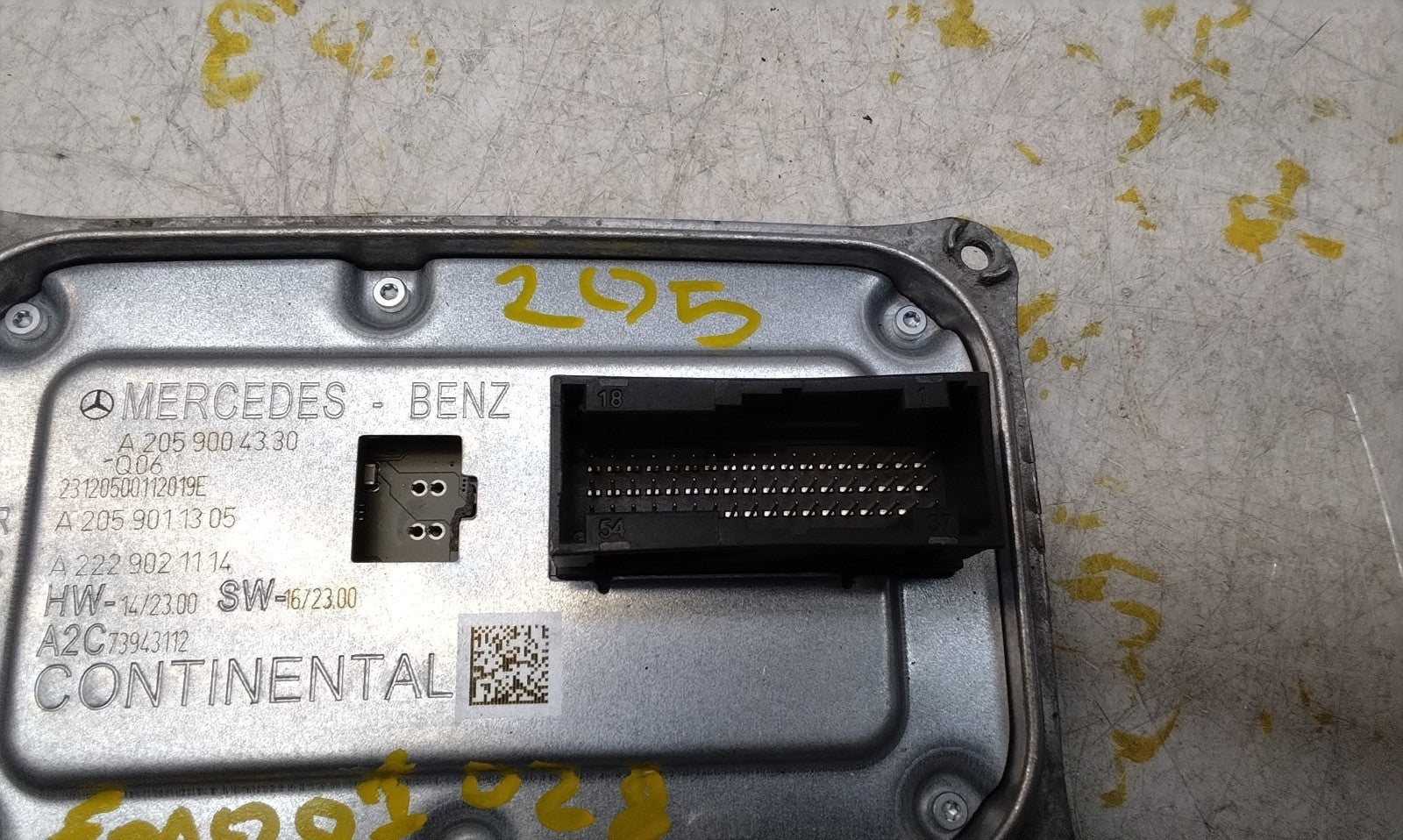MERCEDES C-CLASS W205 HEADLIGHT CONTROL UNIT MODULE A2059004330 FM001028