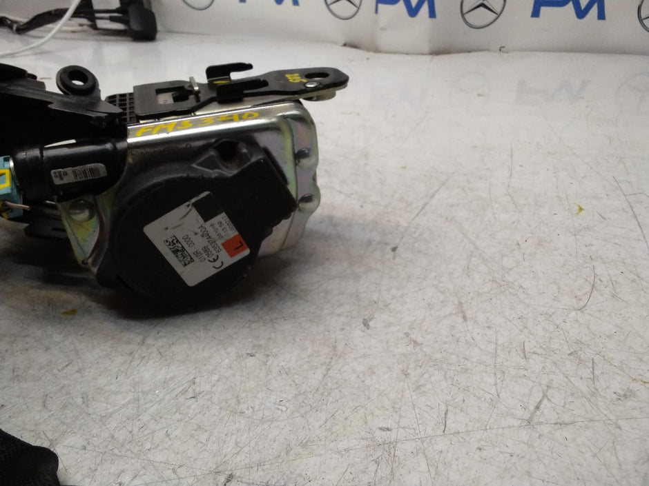 MERCEDES-BENZ W205 C CLASS FRONT LEFT PASSENGER SEATBELT A2058605185 FMS342 NSF