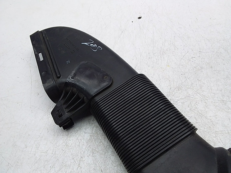 MERCEDES BENZ C-CLASS W205 AIR INTAKE TUBE A6510903242 FMI48