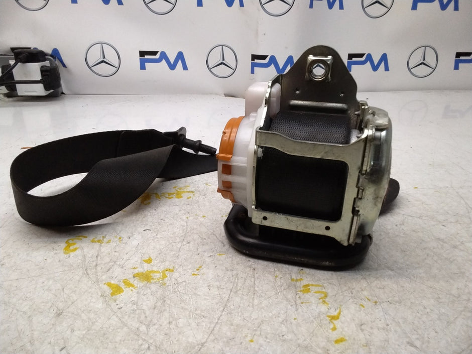MERCEDES CLA C118 A-CLASS DRIVER SIDE FRONT SEAT BELT A1188601400 FMS384 OSF