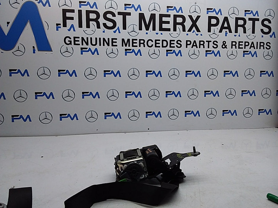 MERCEDES C-CLASS W204 SEAT BELT FRONT LEFT PASSENGER SIDE A2048601585 FMS225 NSF