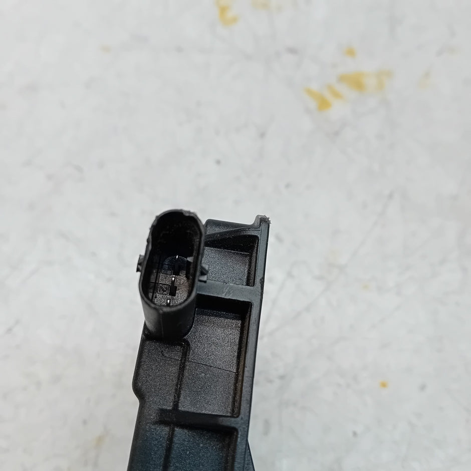 MERCEDES  C E CLASS W205 W213 NEGATIVE BATTERY CLAM TERMINAL A0009061505 FM00978