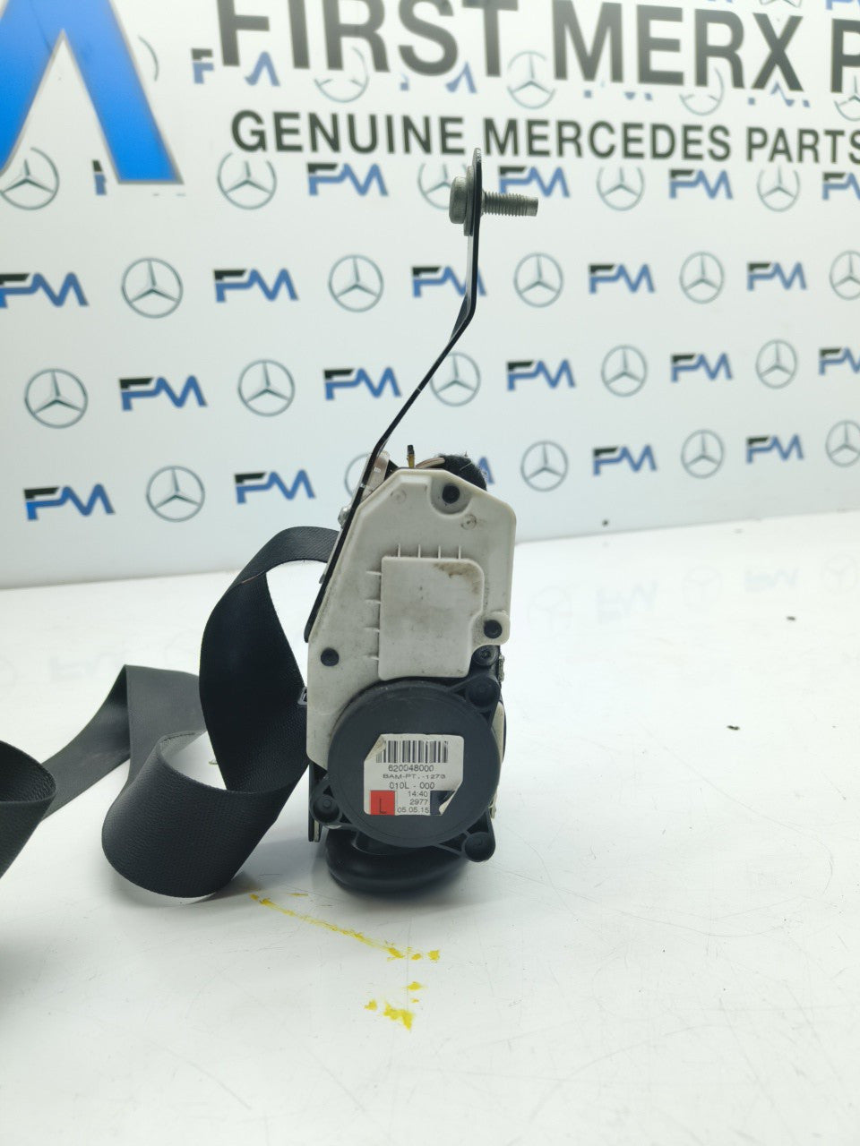 MERCEDES E CLASS W212  SEAT BELT FRONT LEFT PASSENGER SIDE A2128600786 FMS28 NSF