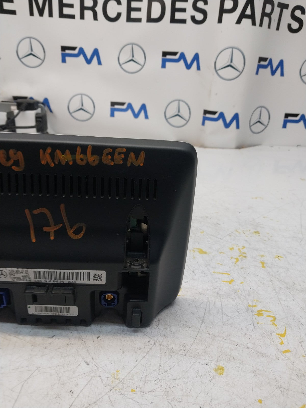 MERCEDES M-CLASS W166 DISPLAY SCREEN A1669001420 2016 FM00712