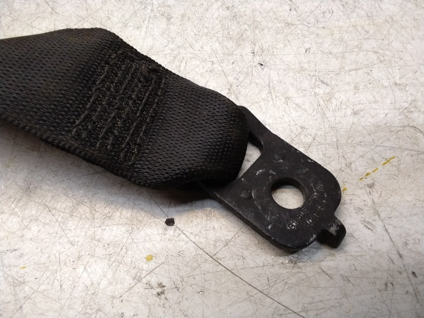 MERCEDES E CLASS SEAT BELT REAR RIGHT AND LEFT A2078602385 C207 FMS455 NSR OSR