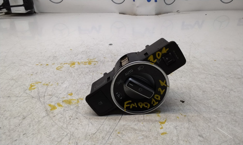 MERCEDES C-CLASS W204 HEADLIGHT CONTROL SWITCH 2014 A2049053103 FM001024