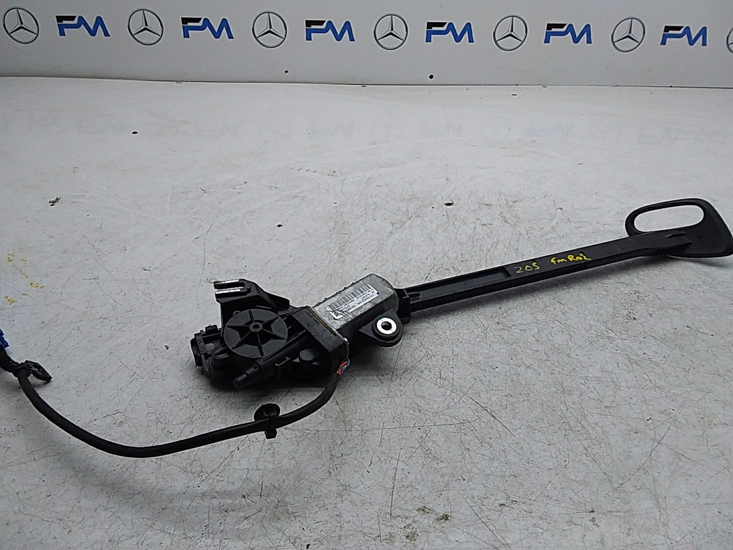 MERCEDES MERCEDES C-CLASS W205  SEAT BELT RETRACTOR 2058600282 FMR02