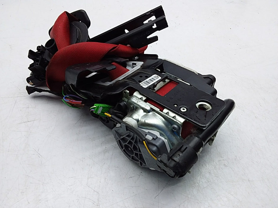 MERCEDES C-CLASS W204 SEAT BELT FRONT LEFT PASSENGER SIDE A2048602385 FMS226 NSF