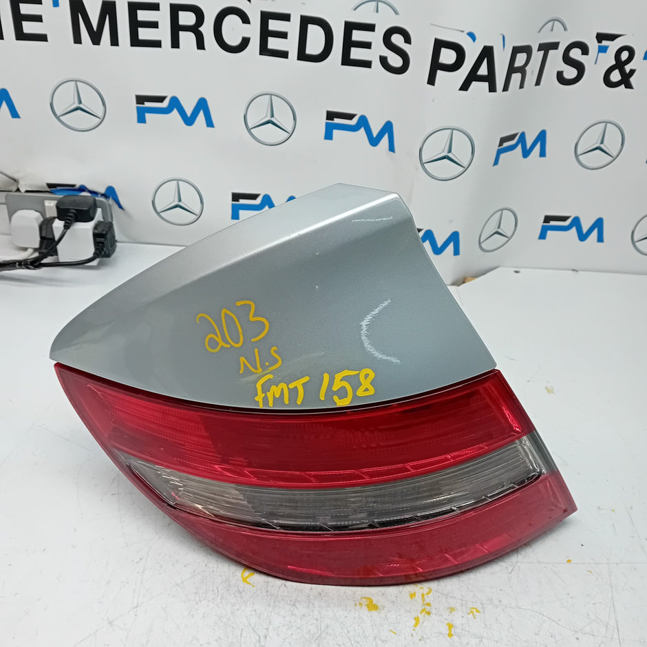 MERCEDES CLC W203 2010 PASSENGER SIDE NS REAR TAIL LIGHT A2038205164 FMT158