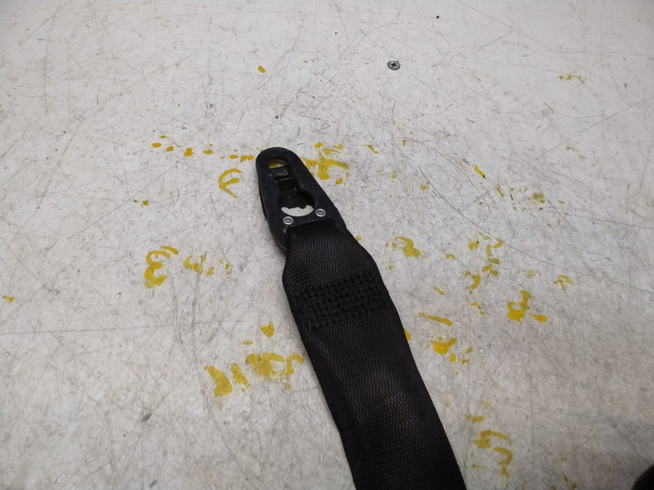 MERCEDES C-CLASS W205 SEAT BELT REAR RIGHT DRIVER SIDE A2058600285 FMS345 OSR