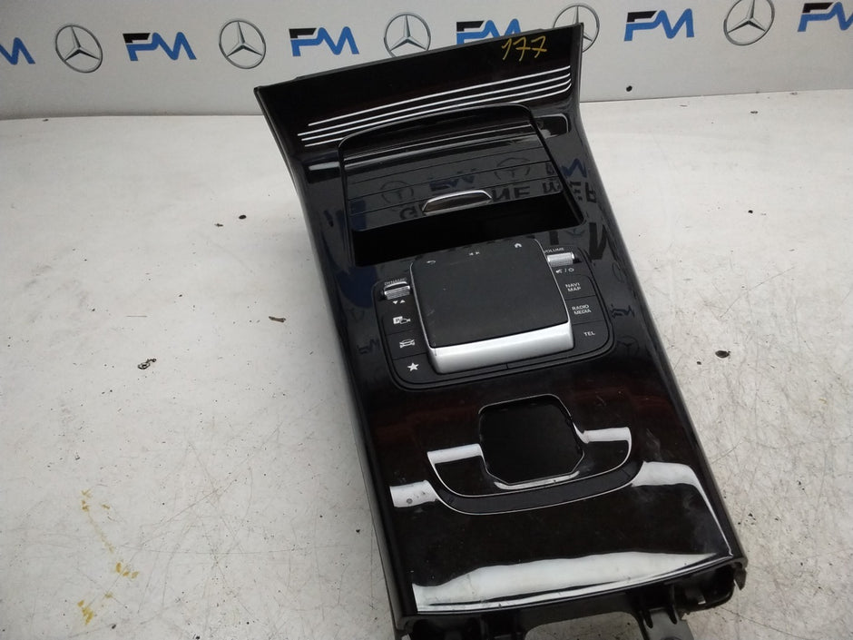 MERCEDES BENZ A-CLASS W177 CENTRE  CONSOLE   A1776805701 FMK29