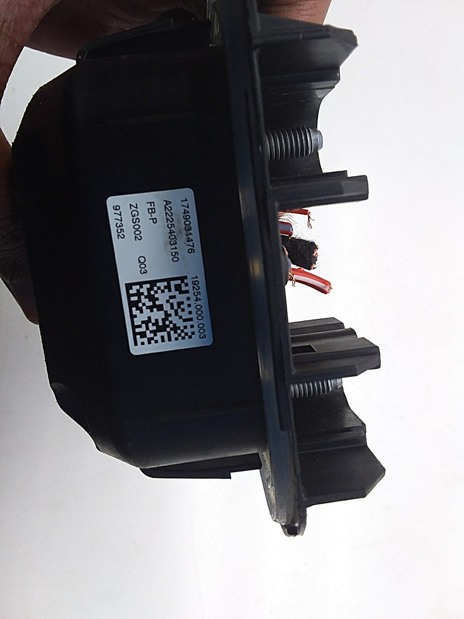 2014 ONWARDS MERCEDES-BENZ S CLASS W222  FUSE BOX  A2225403150 FMF29