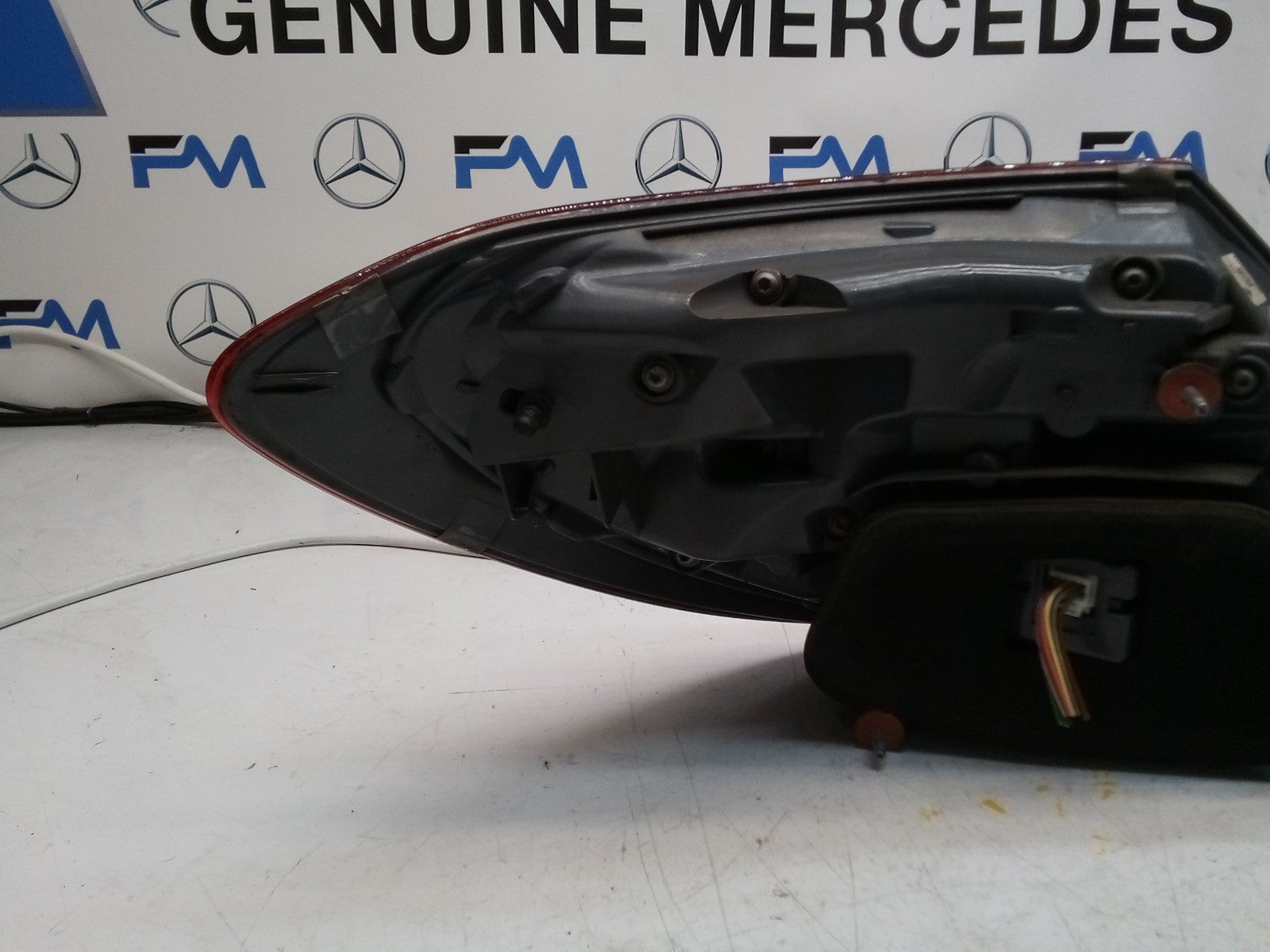 MERCEDES E-CLASS W213 DRIVER OS REAR TAIL LIGHT 2017 A2139068000 FMT205