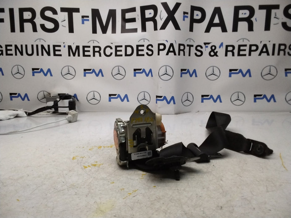 MERCEDES A CLASS  FRONT LEFT SEAT BELT WITH PRETENSIONER A1778600700 FMS186 NSF