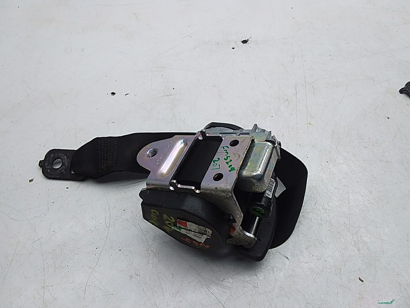 MERCEDES E-CLASS W207 SEAT BELT REAR  LEFT PASSENGER SIDE A2078603985 FMS208 NSR